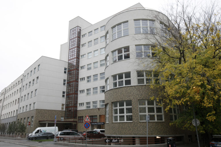 ZDRAVOTNÍCTVO: Nová Poliklinika Bezručova