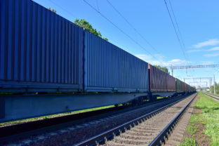 Cargo, nákladný vlak, kontajnerový vlak