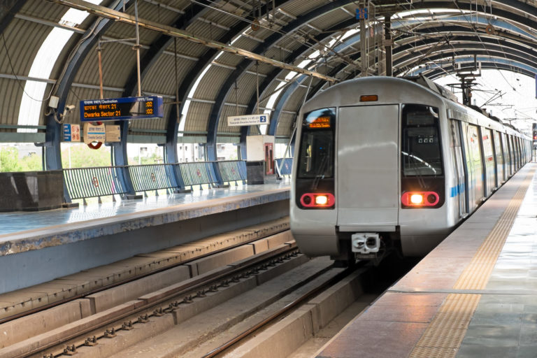 Metro, Naí Dillí