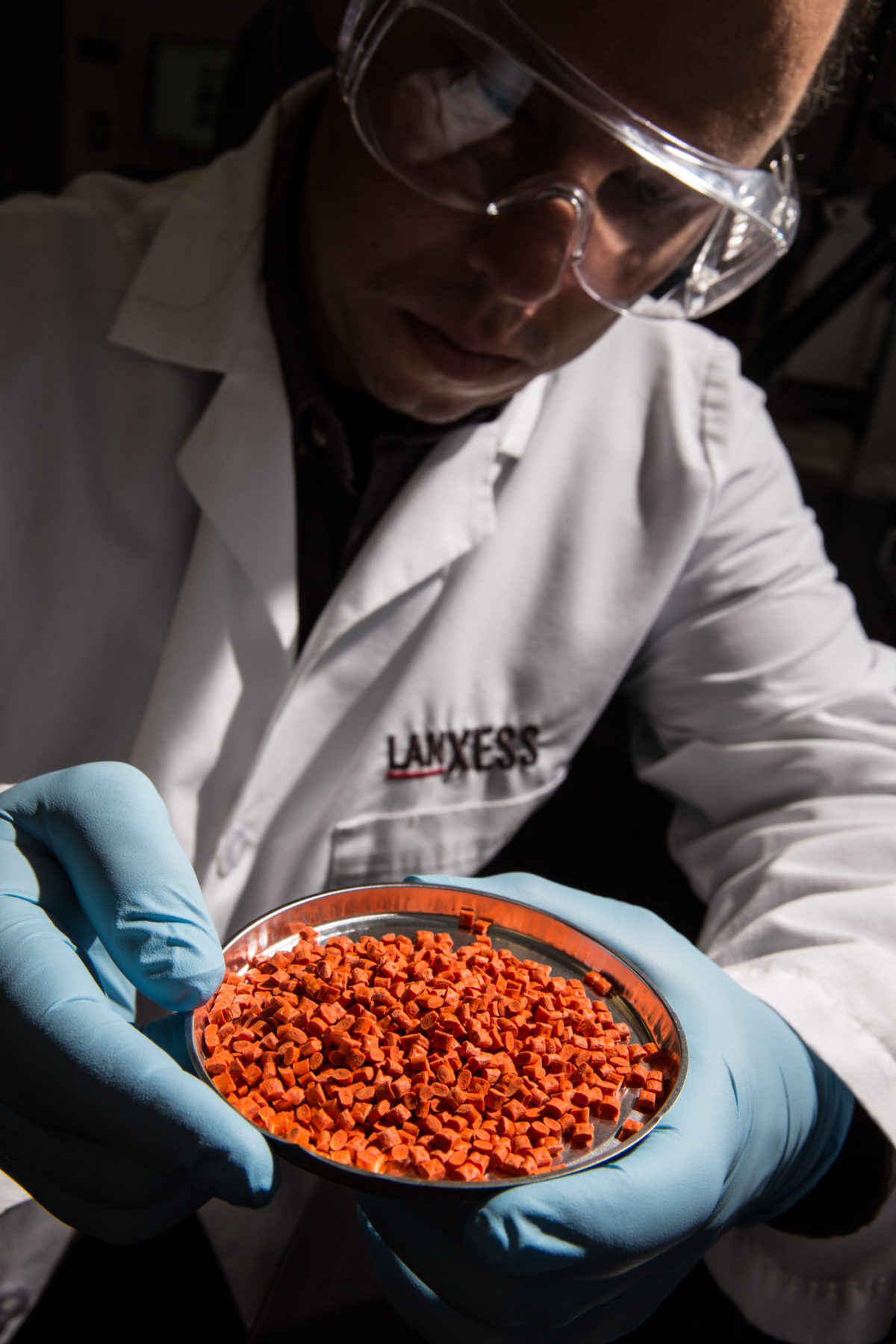 High tech plastics_durethan_pocan_orange.jpg