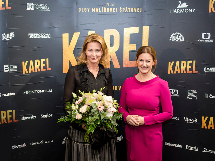 Ivana gottova a natalia milanova_premiera karel.jpg