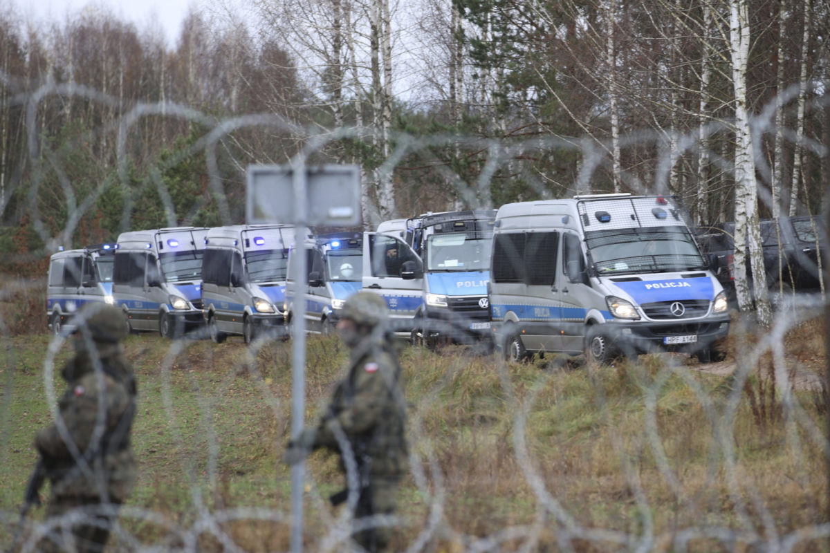 Poľsko, hranica, migranti