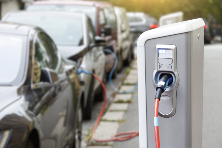 Elektromobily, autá