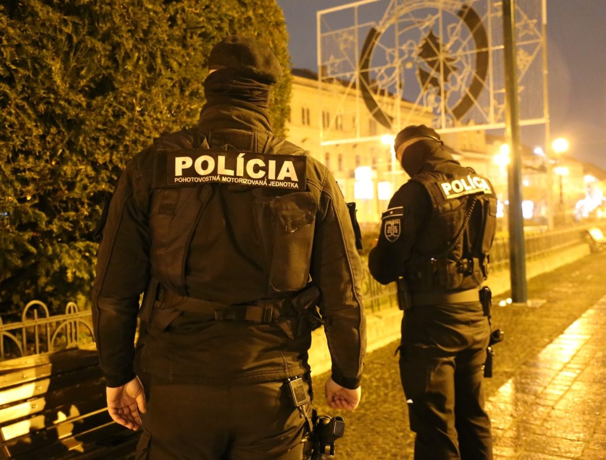 Polícia, kontrola opatrení