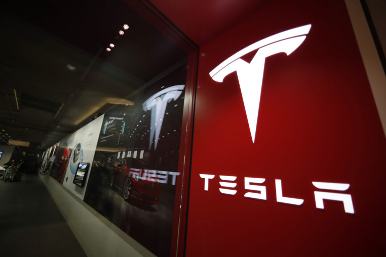 Tesla, USA