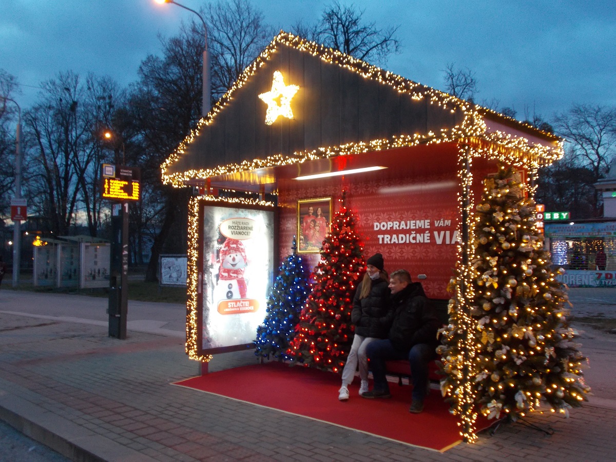 Vianocna zastavka kosice small.jpg