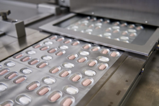Virus Outbreak Pfizer Pill FILE - This undated image provided by Pfizer in November 2021 shows the company's COVID 19 pills. On Tuesday, Dec. 14, 2021, Pfizer said that its experimental COVID 19 pill is effective against the omicron variant and maintained its promising early performance against the virus in final testing.