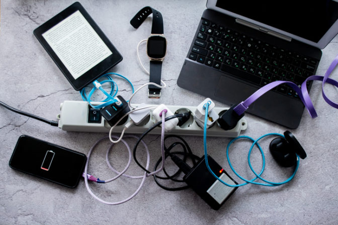Elektronika nabijacky telefony zariadenia