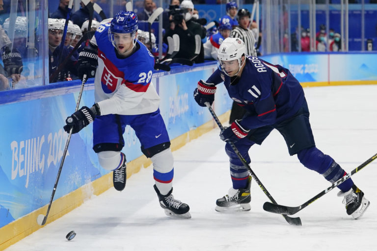 Slovensko - USA, štvrťfinále ZOH v Pekingu, Martin Gernát