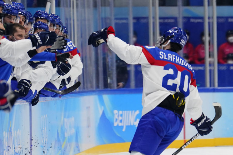 Slovensko - USA, štvrťfinále ZOH v Pekingu, Juraj Slafkovský