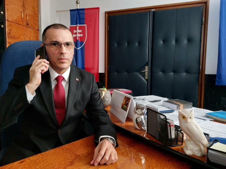 Maroš Žilinka, telefonát