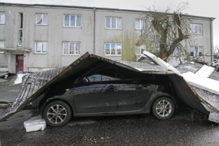 Pictures of the A storm has blown a roof of an apartment house on a street in Gelsenkirchen, Germany, Thursday, Feb. 17, 2022. Meteorologists warned Thursday that northern Europe could be battered by a series of storms over the coming days after strong winds swept across Germany, Denmark, Poland and the Czech Republic overnight, toppling trees and causing widespread delays to rail and air traffic. Week Global Photo Gallery