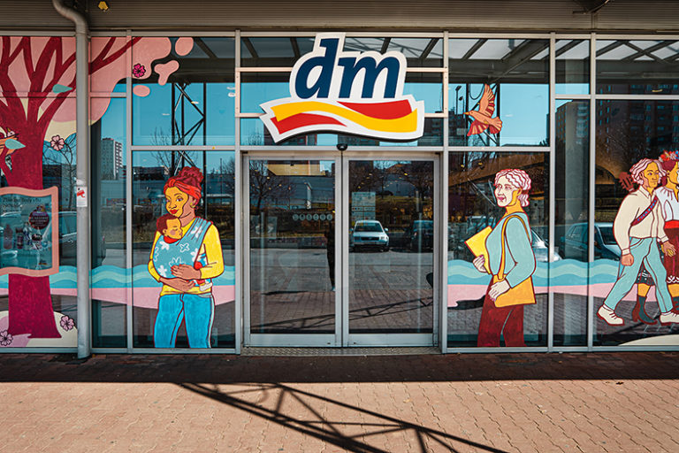 Dm mural nr vyklad malba 3.jpg