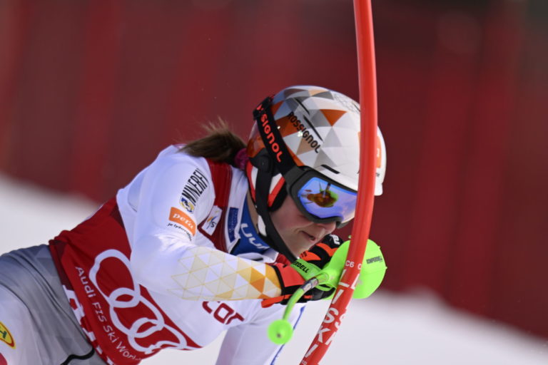 Petra Vlhová, Are
