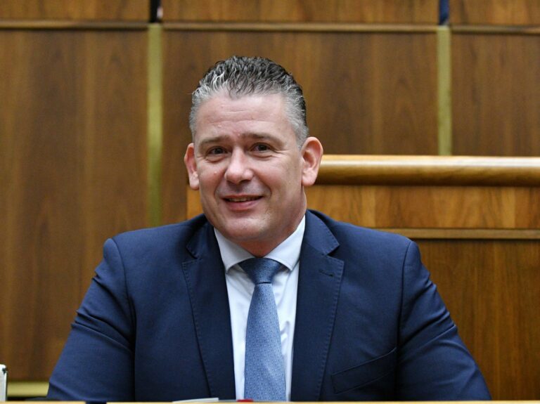 Roman Mikulec