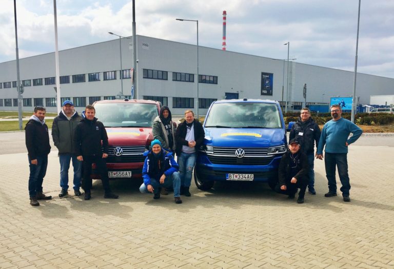 Dobrovolnici vw.jpg
