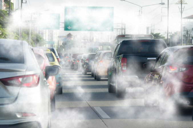 Emisie z áut