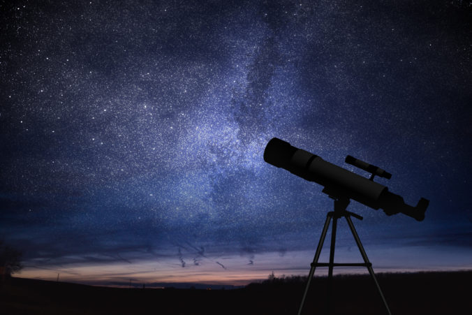Teleskop, pozorovanie oblohy, meteorický roj