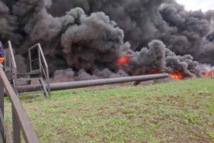 Požiar, ropná rafinéria, Ukrajina