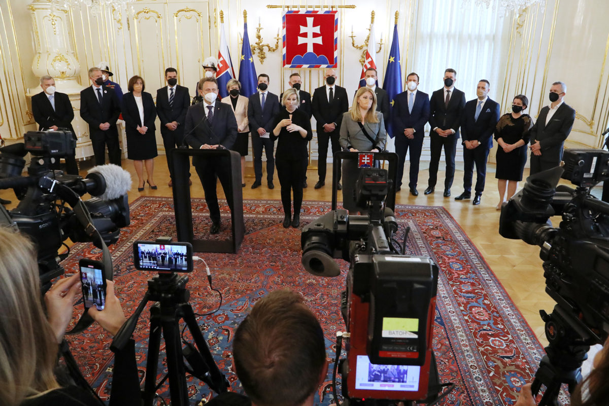 Rokovanie_foto_2.jpg