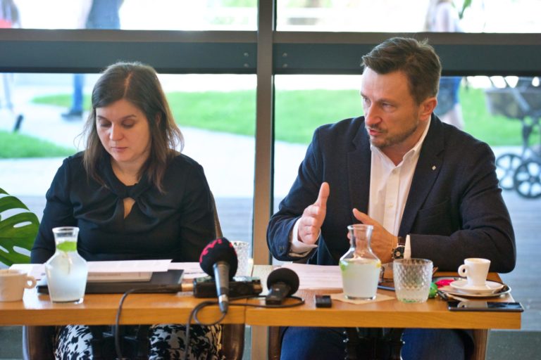 ZDRAVOTNÍCTVO: Predstavenie nových nemocníc