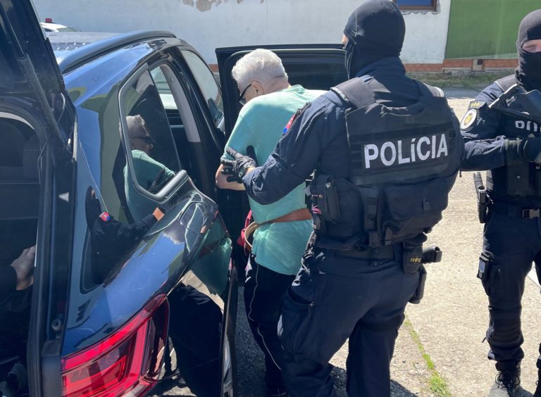 Štefan Agh, polícia