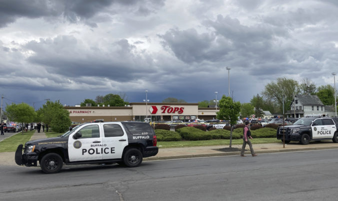 Strelba polícia Buffalo Supermarket