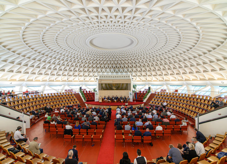 Aula Slovenskej poľnohospodárskej univerzity v Nitre počas brífingu Slovenskej poľnohospodárskej a potravinárskej komory na tému: Prioritou je potravinová bezpečnosť a sebestačnosť.