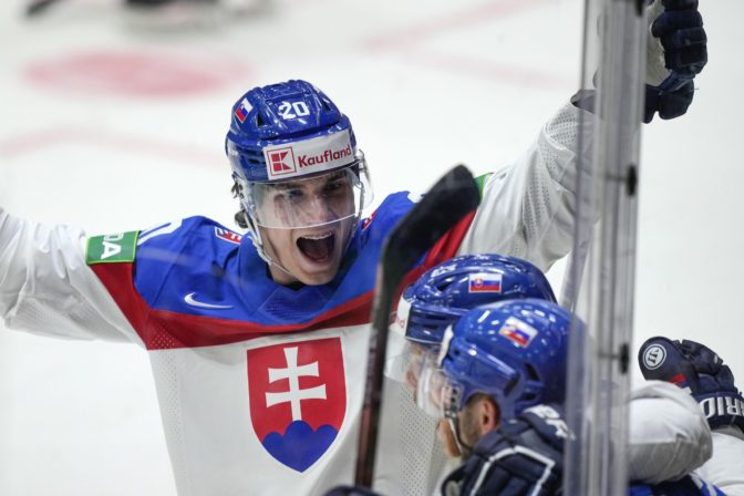 MS v hokeji 2022: Slovensko - Dánsko, Tomáš Tatar, Juraj Slafkovský