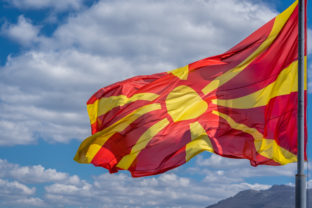 Severné Macedónsko, vlajka