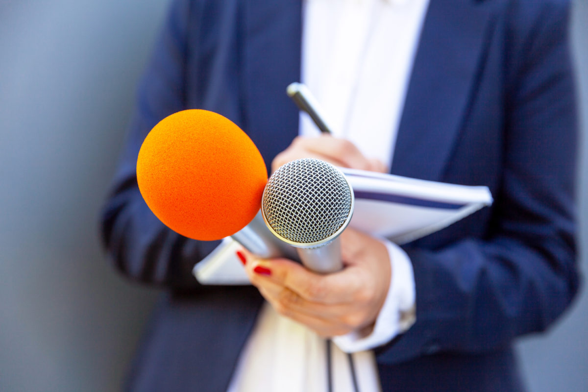 Noviny spravodajstvo radio správy clánky médiá
