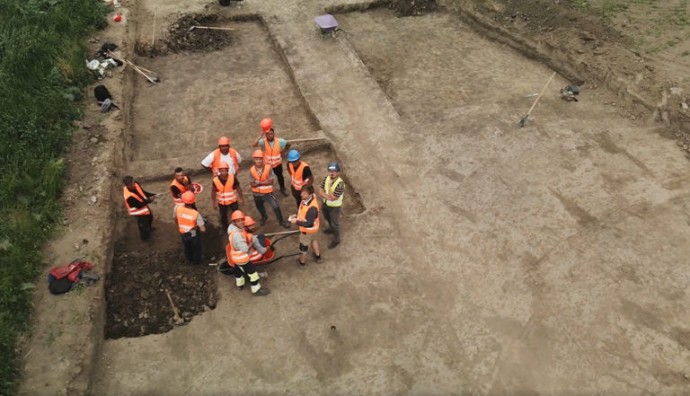 Narodna dialnica spolocnost archeologicky nalez stavenisko.jpg