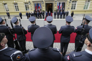 Poland's Prime Minister Mateusz Morawiecki, on red carpet right, greets his Czech counterpart Petr Fiala, on red carpet left, in Warsaw, Poland, Friday, 29 April 2022 for talks on support for Ukraine, sanctions on Russia and Prague's upcoming 6-moths presidency in the European Union.