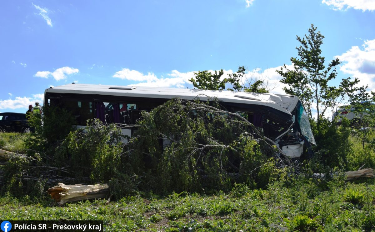 Nehoda autobusu