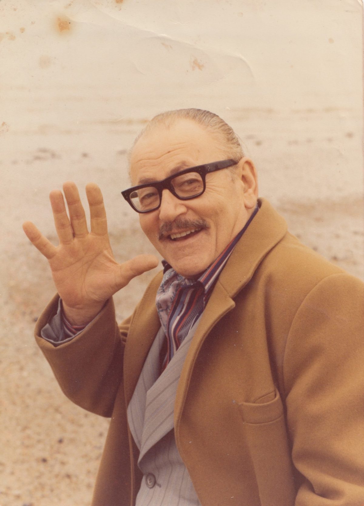 Dezo hoffmann_foto_farebne.jpg