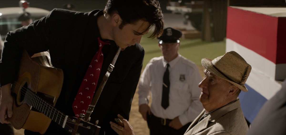 Elvis_a_plukovnik_parker.jpeg