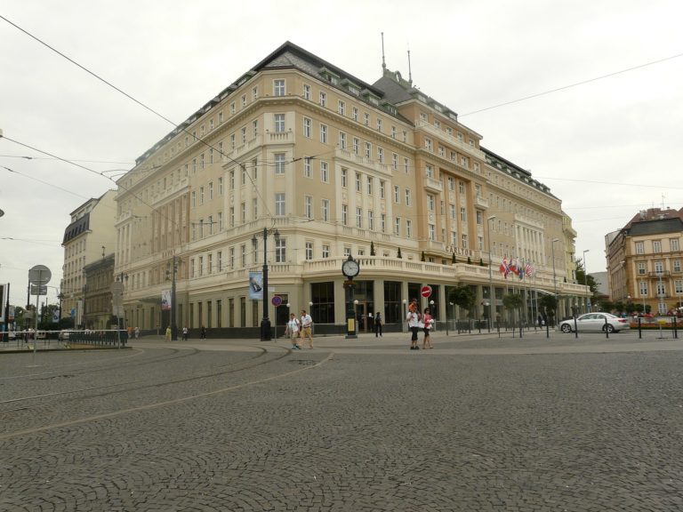 Hotel Carlton
