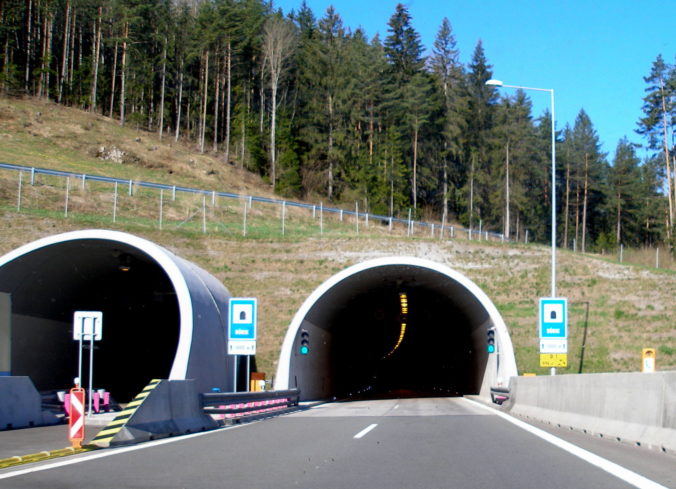 NDS pokračuje v jarnej údržbe diaľničných tunelov, viaceré budú pre motoristov uzavreté