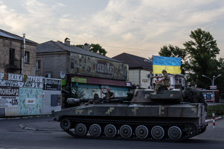 Vojna, Rusko, Ukrajina, útok, invázia, tank