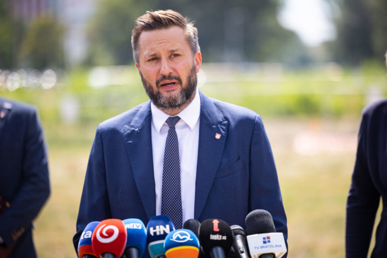 DOPRAVA: Električková trať Bosákova - Janíkov dvor
