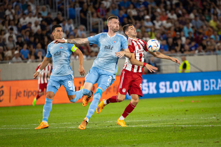 FUTBAL EL: Slovan - Olympiakos