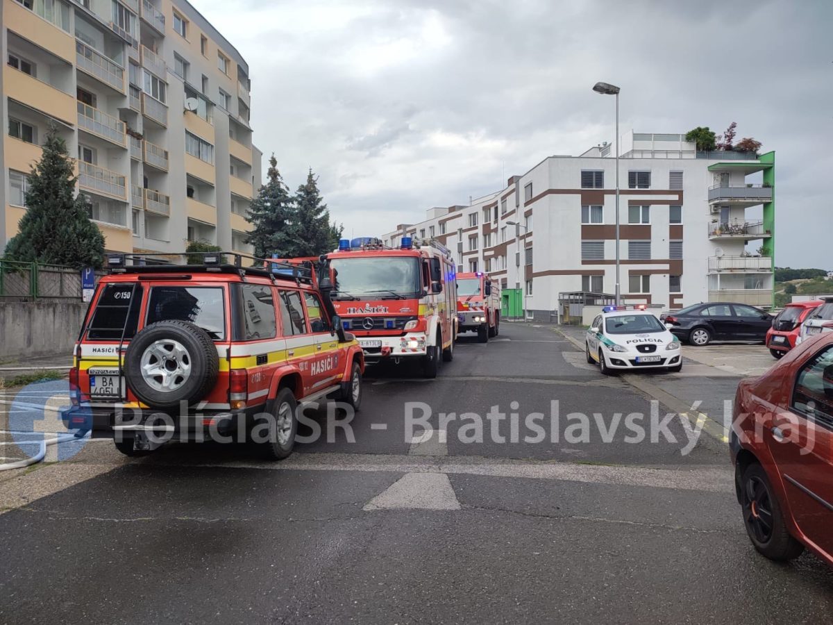 Požiar bytu, Karlova Ves
