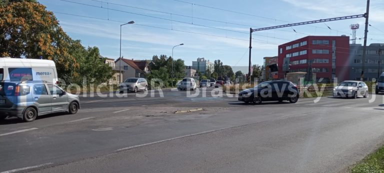 Zrážka vlaku a chodkyne