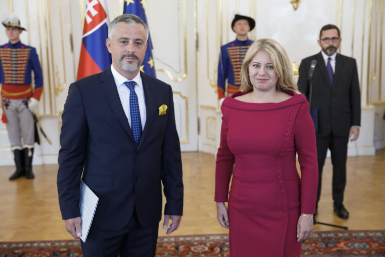 PREZIDENTKA: Vymenovala predsedu Ú SR