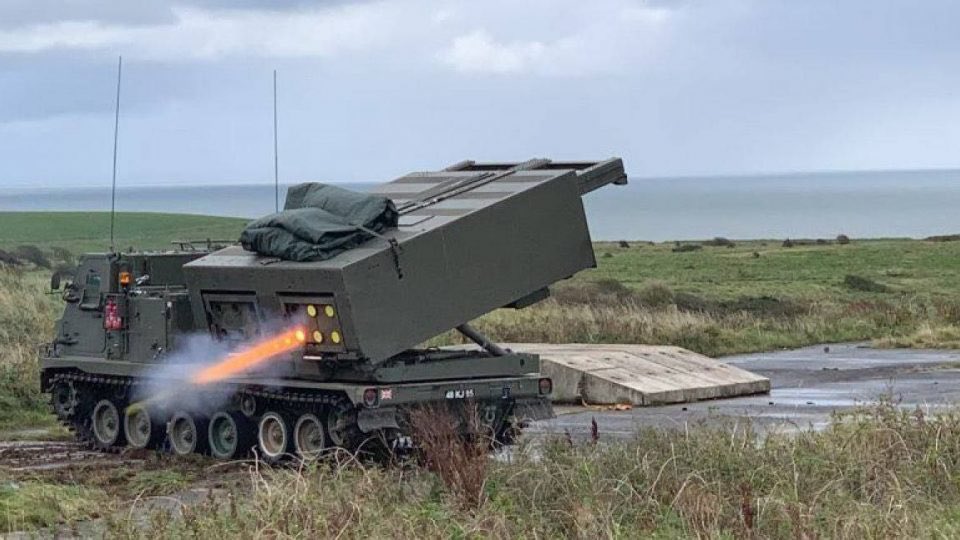 Salvové raketomety M20 MLRS