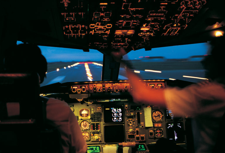 Pilot, lietadlo