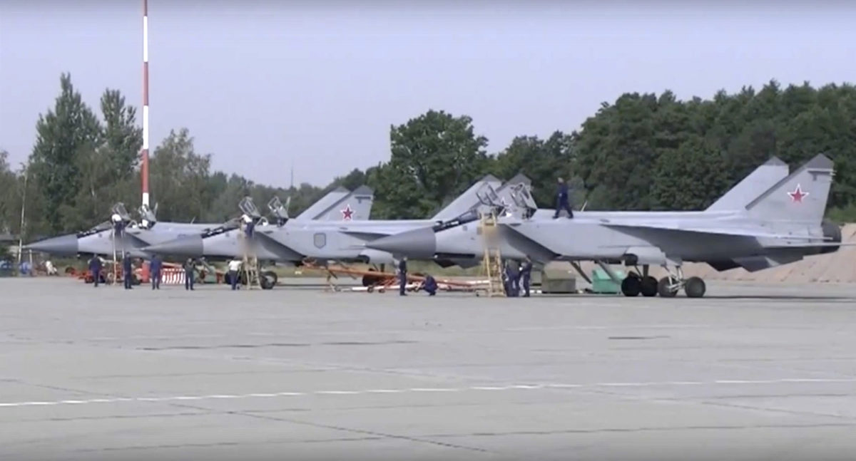 Stíhačky MiG 31