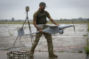 Vojna na Ukrajine, dron