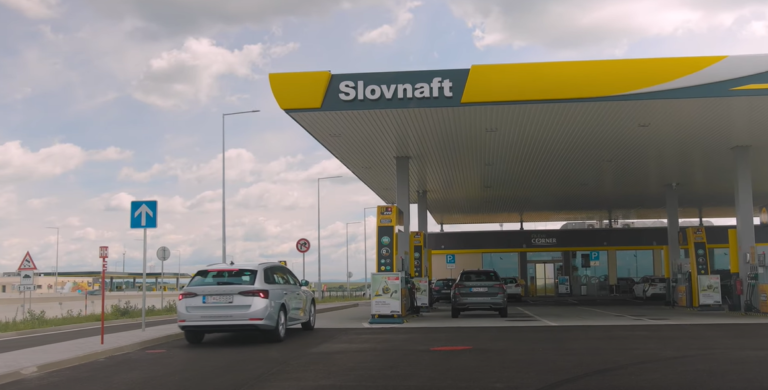 Pohranice, Slovnaft