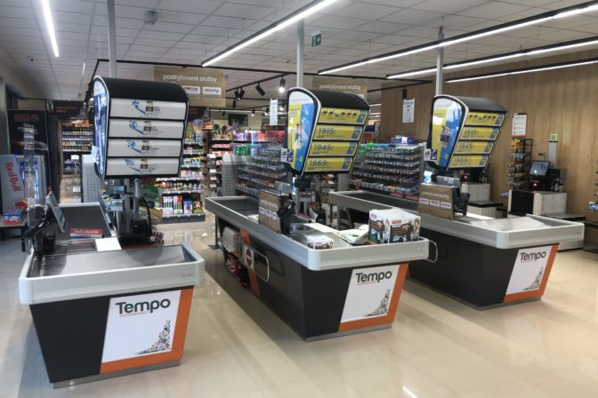 Tempo sala pokladnice.jpg